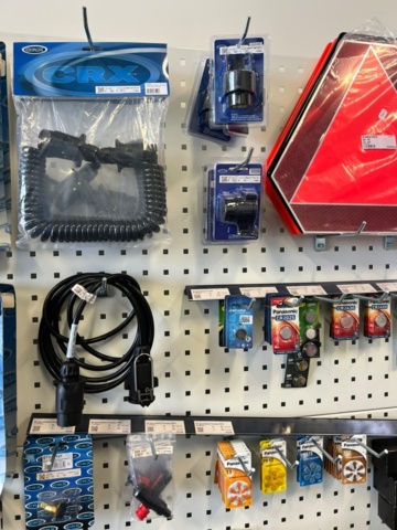 1490052-4 Tensioning straps, trailer connectors. LGF signs etc.