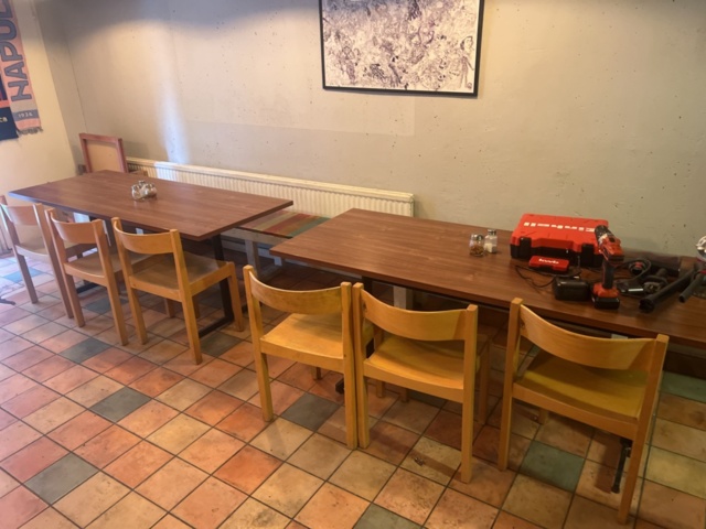 1384742-2 Restaurant furniture - Table, bench and chairs
