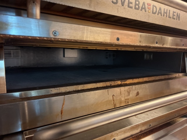 1384748-4 Double pizza oven - Sveba Dahlen