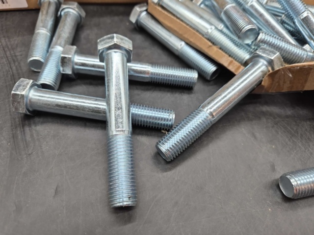 1490991-2 Hexagon bolt, 100 pcs - M16x100, ISO 4014, 8.8, electro-galvanized
