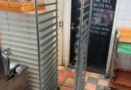 1384754 1 tray rack trolley and 17 dough trays