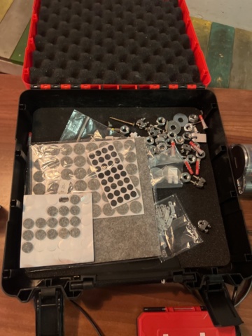 1384756-6 Einhell screwdriver and Dyson vacuum cleaner