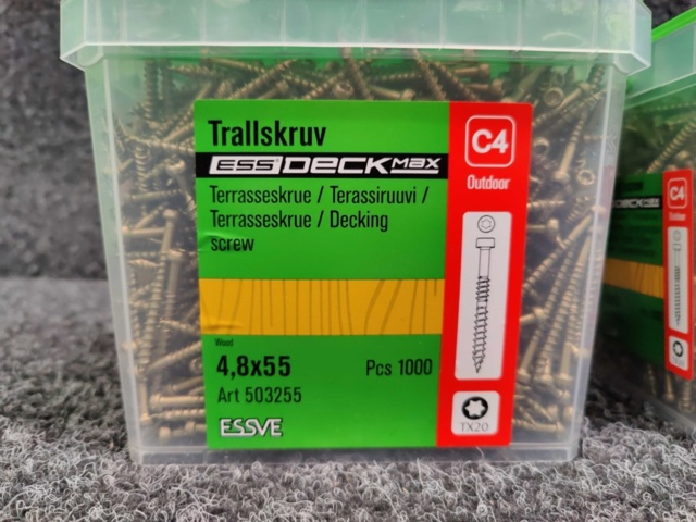 1489470-2 About 2000 pcs Trall screw 4.8x55mm, Essve