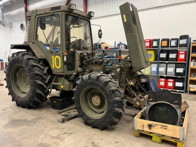 1490232-2 IH 844 reservdelsobjekt