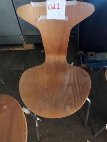 1479022-1 4 ant chairs