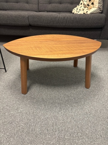 1482234-3 Kontorsinredning - Soffa, bord, stol, m.m.