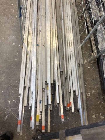 1469090-7 Lot of window protection approx. 24 units - Nordwind AB 'Igloo'