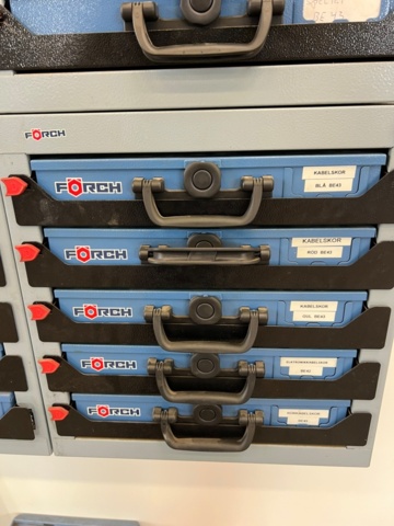 1490366-12 Assortment boxes