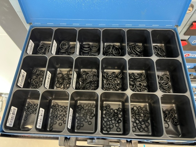 1490366-13 Assortment boxes