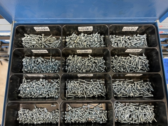 1490366-22 Assortment boxes