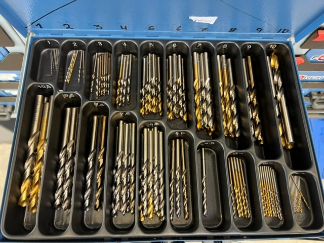 1490366-32 Assortment boxes