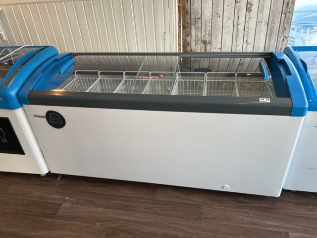 1435684-1 Freezer with sliding glass lid - Elcold Focus 171