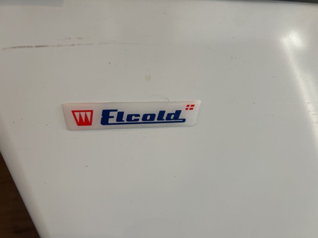 1435686-2 Freezer with sliding glass lid - Elcold Focus 131