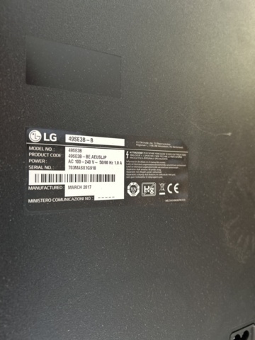 1435694-4 Monitor 49" with wall mount - LG 49SE3B