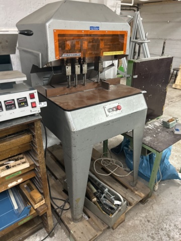 1491781-1 Multi-drilling machine for paper - "Multidriller"