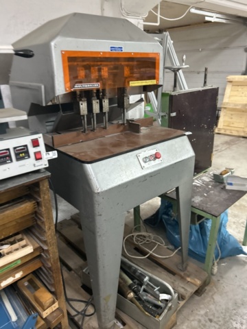 1491781-10 Multi-drilling machine for paper - "Multidriller"