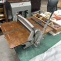 1491782-12 Manual table guillotine / paper cutter