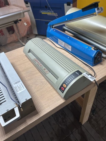 1491785-14 Laminator (hot laminator) - Hotrox HF-330