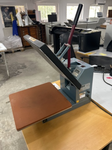 1491787-3 Heat transfer press (heat press) HIX SwingMan 20