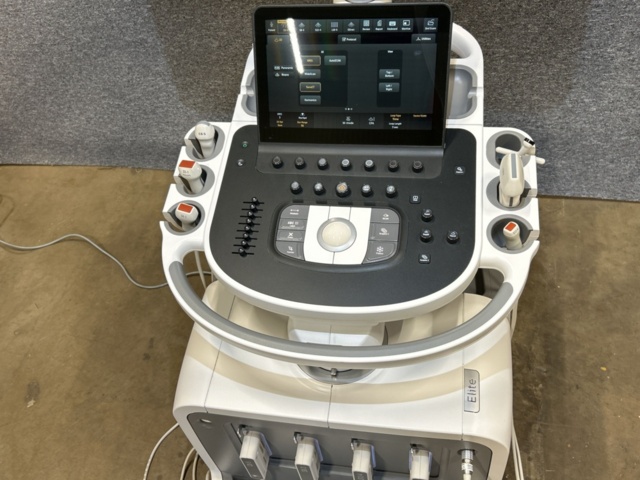 1453381-23 Ultrasound machine with probes and accessories - Philips EPIQ 7 -2015