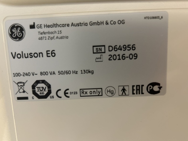 1453382-22 Ultrasound machine with probes and accessories - GE Voluson E6 -2016