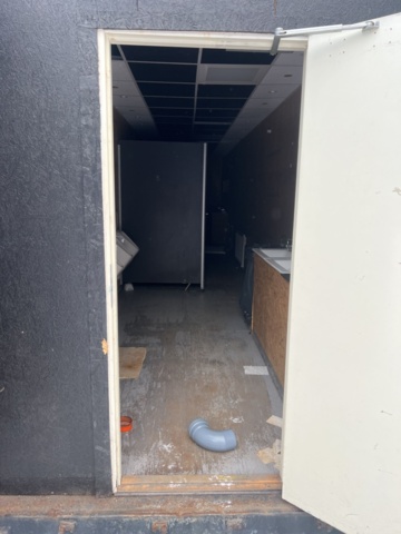1384775-7 Container 40 feet toilet
