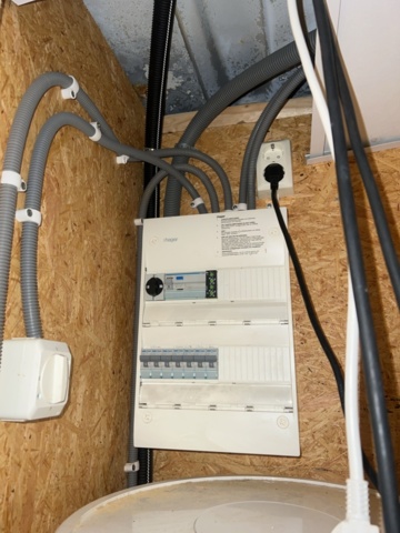 1384775-22 Container 40 feet toilet