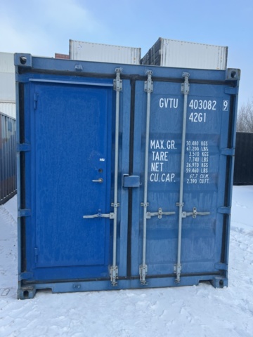 1384777-3 Container with door 40 feet