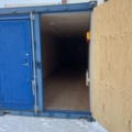 1384777-6 Container with door 40 feet