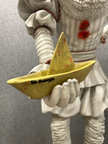 1436348-7 Plastic statue approx. 250 cm high "Pennywise" - IT Chapter Two - Muckle Mannequins