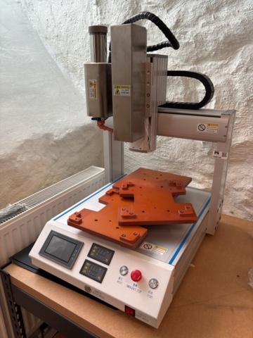 1469133-1 Automatisk limdispenser