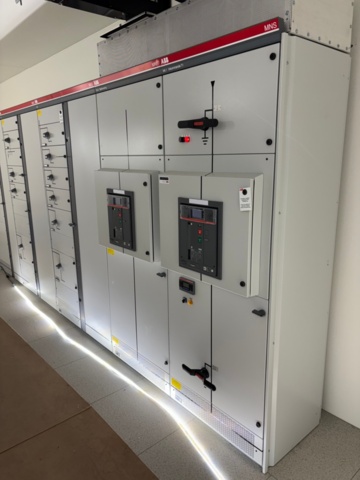 1404682-4 Medium voltage switchgear - ABB SafeRing Air / SafePlus Air, Modular housing