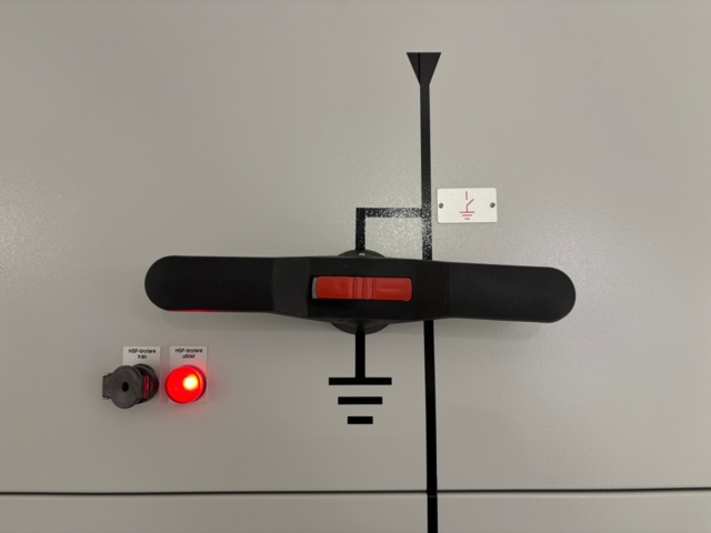 1404682-9 Medium voltage switchgear - ABB SafeRing Air / SafePlus Air, Modular housing