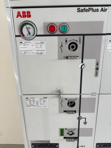 1404682-20 Medium voltage switchgear - ABB SafeRing Air / SafePlus Air, Modular housing