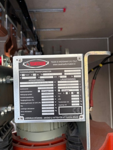 1404682-44 Medium voltage switchgear - ABB SafeRing Air / SafePlus Air, Modular housing