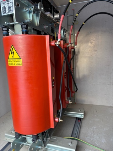 1404682-45 Medium voltage switchgear - ABB SafeRing Air / SafePlus Air, Modular housing