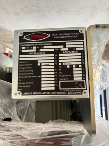 1404682-62 Medium voltage switchgear - ABB SafeRing Air / SafePlus Air, Modular housing