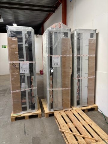 1404682-70 Medium voltage switchgear - ABB SafeRing Air / SafePlus Air, Modular housing