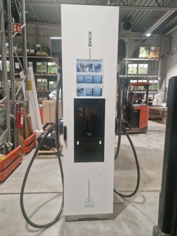 1491873-1 Charging station for electric vehicles - EVBox Troniq Modular 90kW