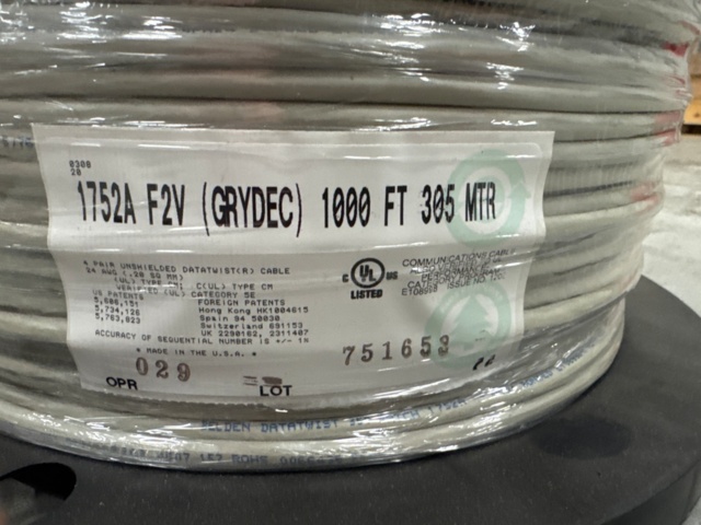 1491476-2 Network cable