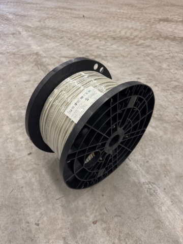 1491476-1 Network cable