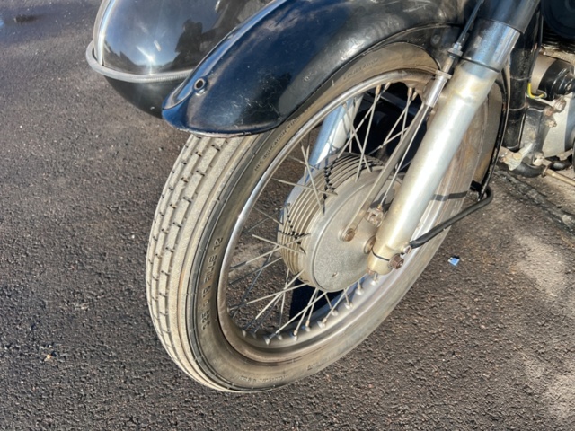 1384779-10 Motorcykel med sidovagn - AJS Model 30 -1957