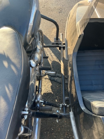 1384779-22 Motorcykel med sidovagn - AJS Model 30 -1957