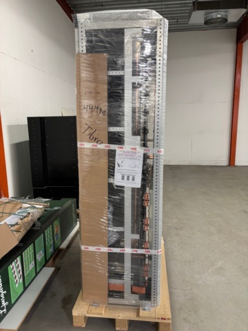 1404682-78 Medium voltage switchgear - ABB SafeRing Air / SafePlus Air, Modular housing