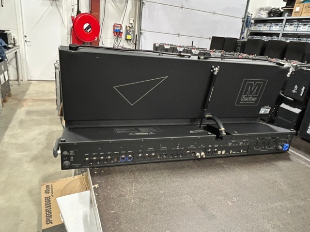 1486328-13 Ljusbord med dubbla displayer och case - Martin M6 Controller