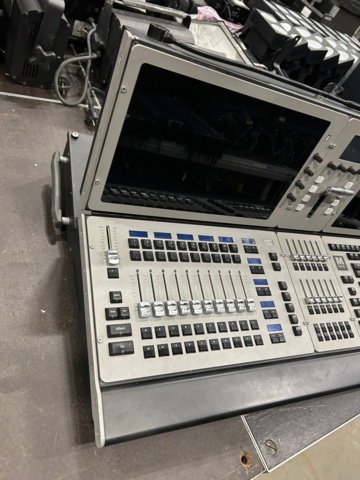 1486329-14 Light table with dual displays and case - Martin M6 Controller