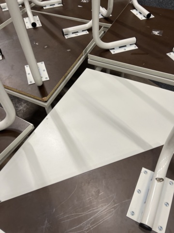 1492080-7 29 Tables & 29 Chairs