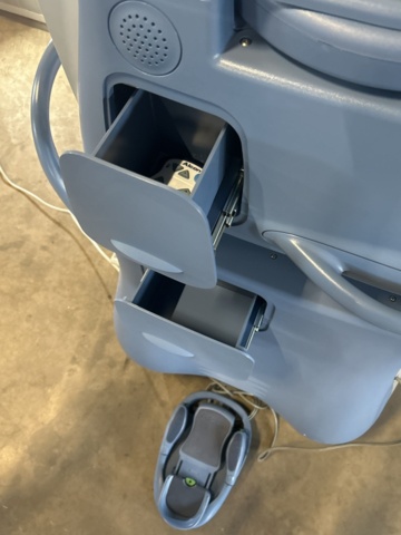 1404508-21 Fakoemulsifieringssystem med tillbehör – Alcon Accurus 600DS / Infiniti Vision System