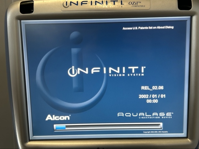 1404508-36 Fakoemulsifieringssystem med tillbehör – Alcon Accurus 600DS / Infiniti Vision System