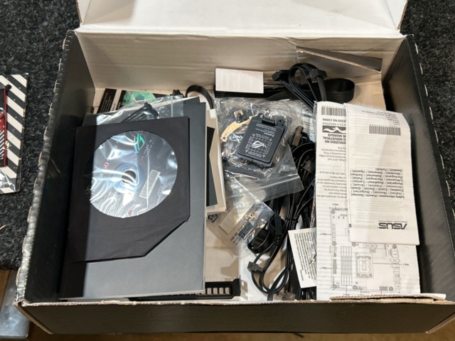 1492218-9 Desktop gaming computer - Intel Core i9 / 64 GB DDR4 / MSI GeForce RTX 3090